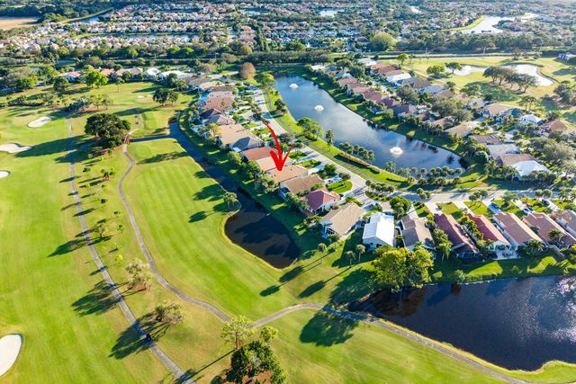 12902 Touchstone Place, Palm Beach Gardens, FL 33418