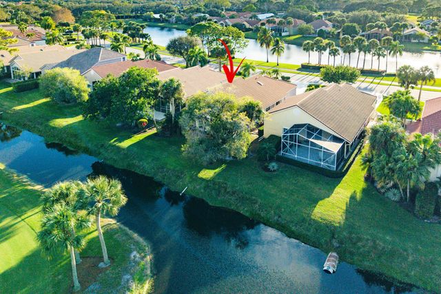 12902 Touchstone Place, Palm Beach Gardens, FL 33418