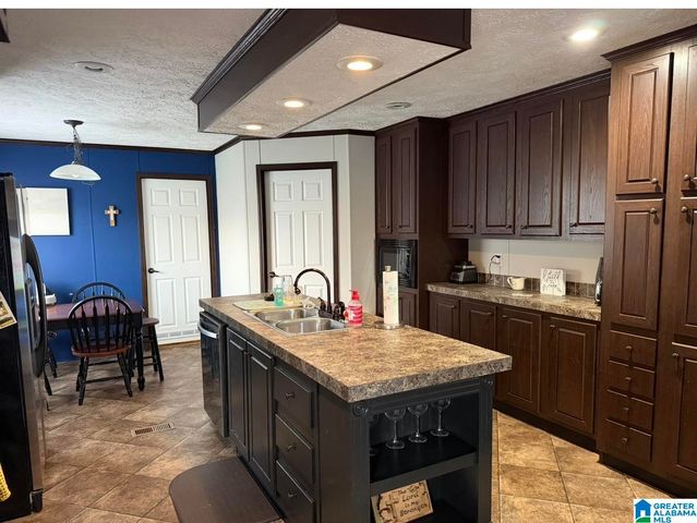 3755 MAGNOLIA COURT, Gardendale, AL 35071