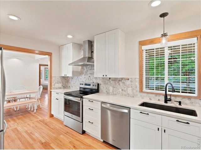 1580 S Garfield Street, Denver, CO 80210