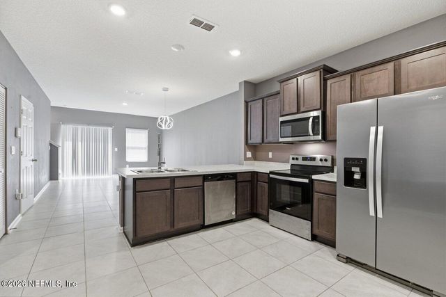 836 OBSERVATORY Parkway, Jacksonville, FL 32218