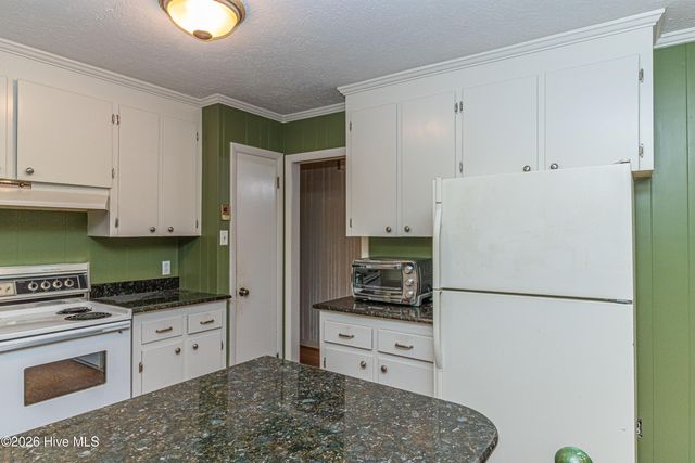 213 Holly Road, Goldsboro, NC 27534