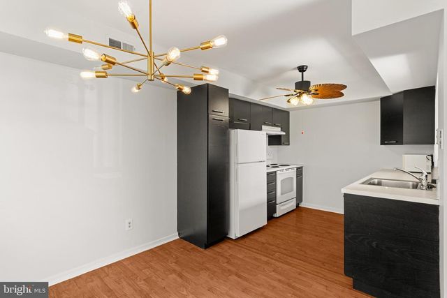 2204 SANDRA RD, Voorhees, NJ 08043