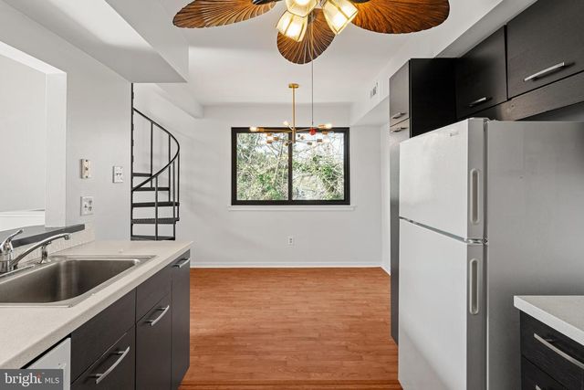 2204 SANDRA RD, Voorhees, NJ 08043