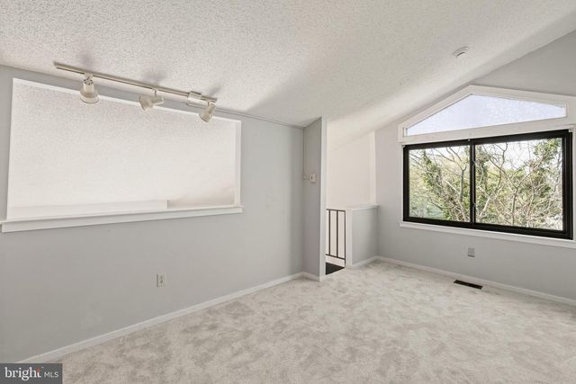 2204 SANDRA RD, Voorhees, NJ 08043