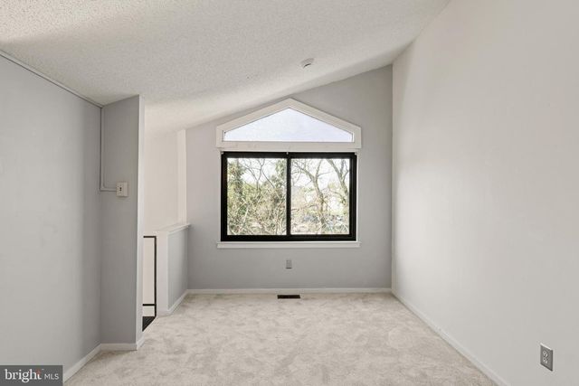 2204 SANDRA RD, Voorhees, NJ 08043