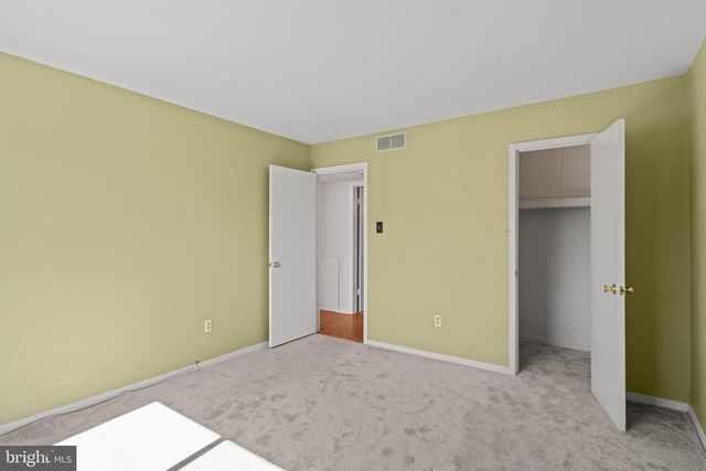 2204 SANDRA RD, Voorhees, NJ 08043