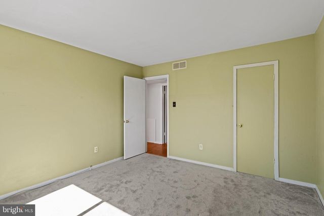 2204 SANDRA RD, Voorhees, NJ 08043