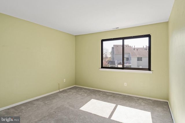 2204 SANDRA RD, Voorhees, NJ 08043