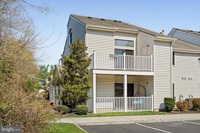 2204 SANDRA RD, Voorhees, NJ 08043