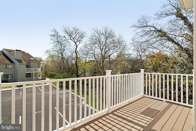 2204 SANDRA RD, Voorhees, NJ 08043