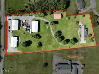 2114 Bloomingdale Road, Kingsport, TN 37660