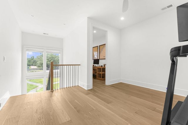 635 Flint Street, Charleston, SC 29412