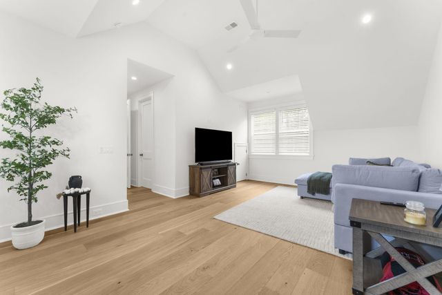 635 Flint Street, Charleston, SC 29412