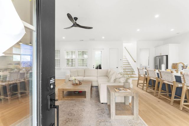 635 Flint Street, Charleston, SC 29412