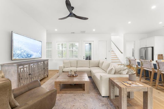635 Flint Street, Charleston, SC 29412