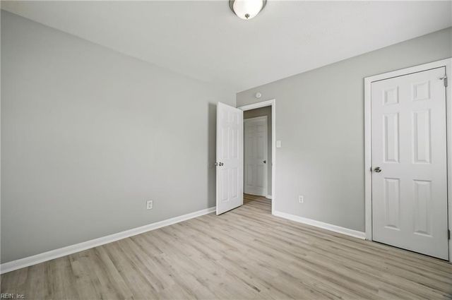 18 Janet DR, Hampton, VA 23666