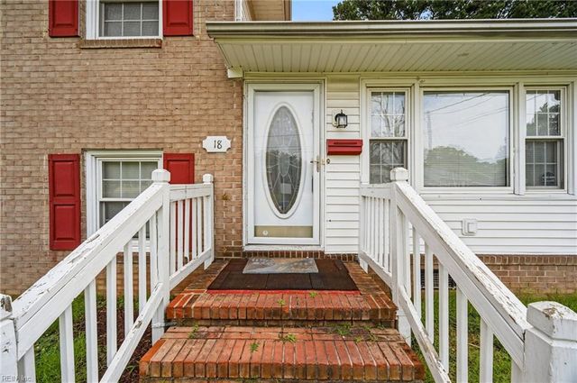 18 Janet DR, Hampton, VA 23666