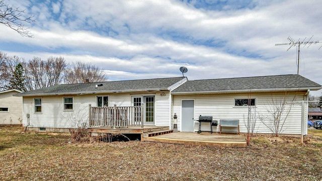 308 Russell Court, Woodville, WI 54028
