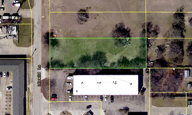 1426 IDLEWILD Lane, Lancaster, TX 75134