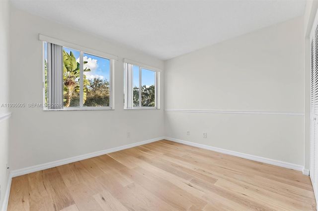 1784 SW 110th Ter, Davie, FL 33324