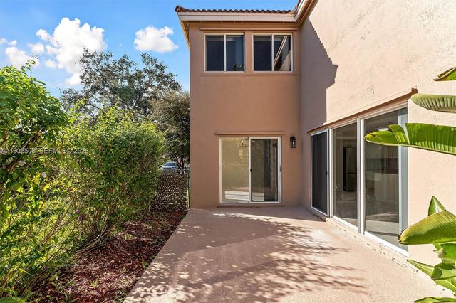 1784 SW 110th Ter, Davie, FL 33324