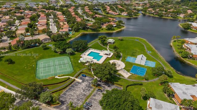 1784 SW 110th Ter, Davie, FL 33324