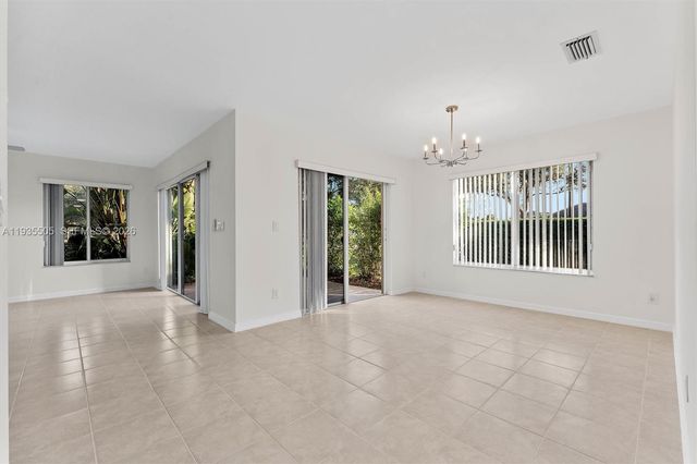 1784 SW 110th Ter, Davie, FL 33324