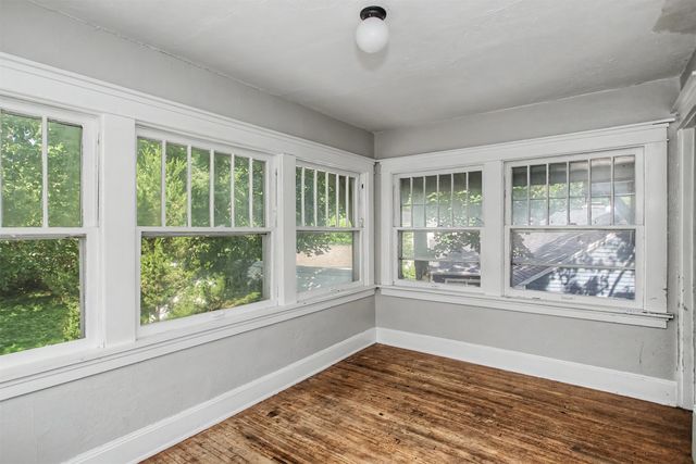 919 Ridgewood Avenue, Ames, IA 50010
