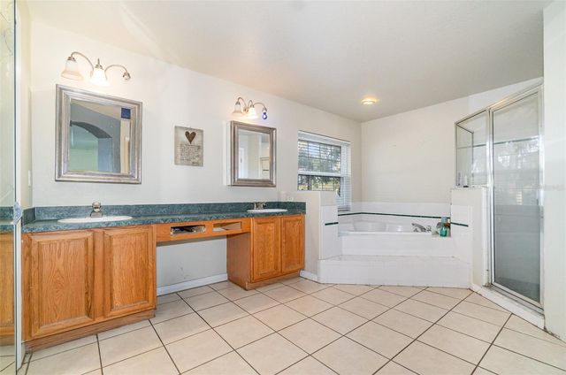 22631 ROBBINS ROAD, Astatula, FL 34705