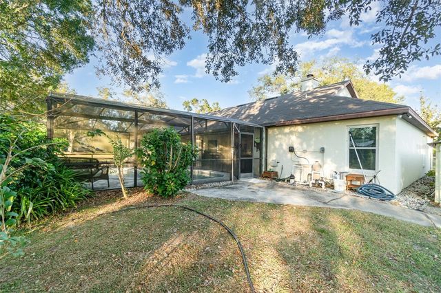 22631 ROBBINS ROAD, Astatula, FL 34705