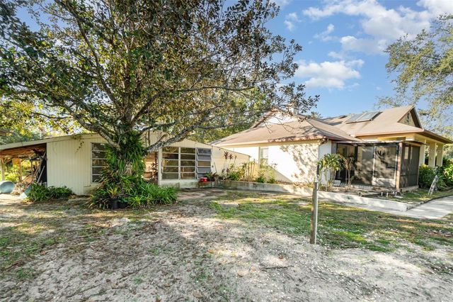 22631 ROBBINS ROAD, Astatula, FL 34705
