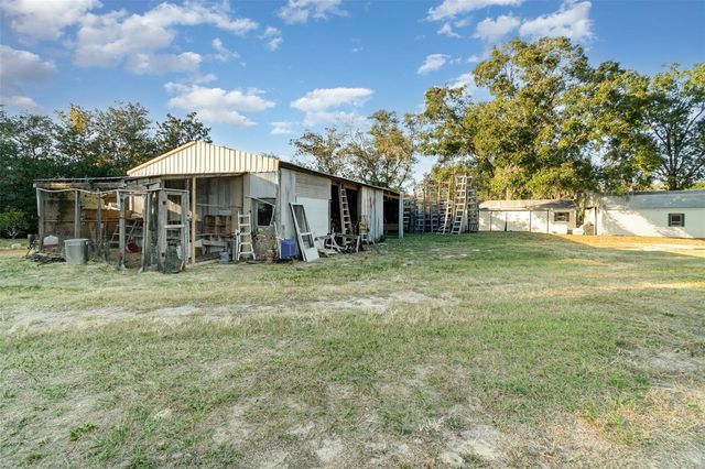 22631 ROBBINS ROAD, Astatula, FL 34705