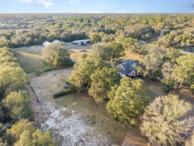 22631 ROBBINS ROAD, Astatula, FL 34705