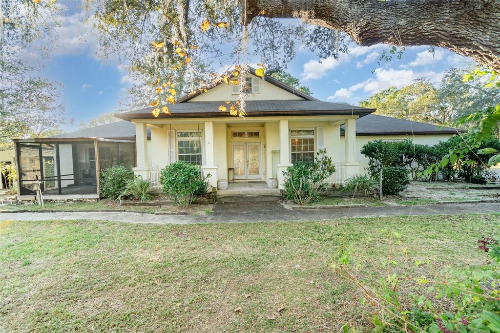 22631 ROBBINS ROAD, Astatula, FL 34705