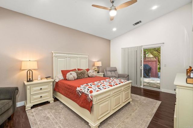 28315 Meadow Glen Way W, Escondido, CA 92026