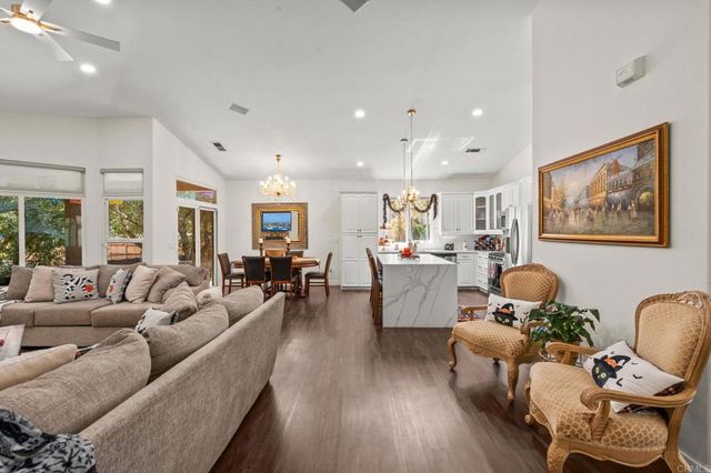 28315 Meadow Glen Way W, Escondido, CA 92026