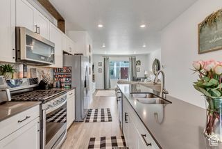 1106 E YARD ROW, Saratoga Springs, UT 84045