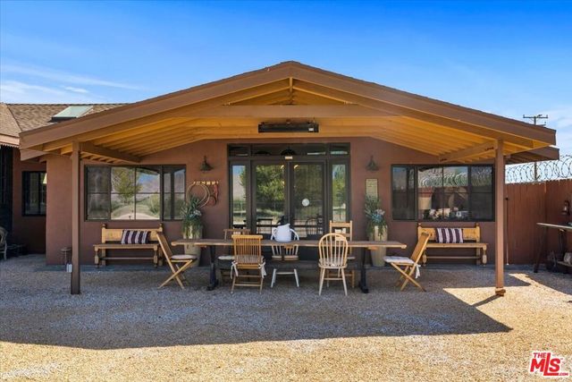 12055 Munsey Road, California City, CA 93519