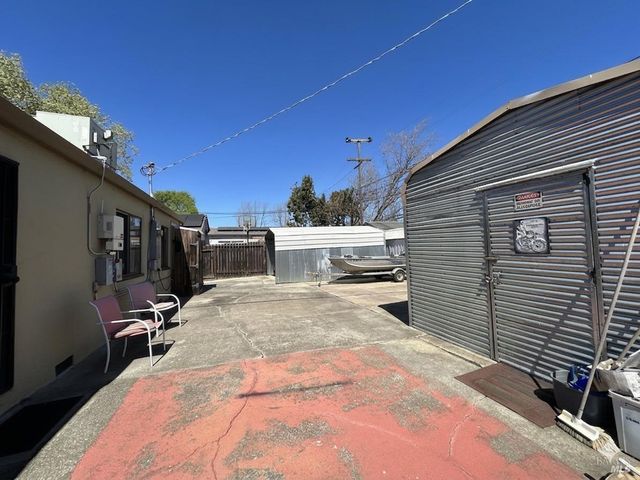 880 Beechwood Ave, Vallejo, CA 94591