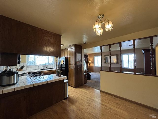 880 Beechwood Ave, Vallejo, CA 94591