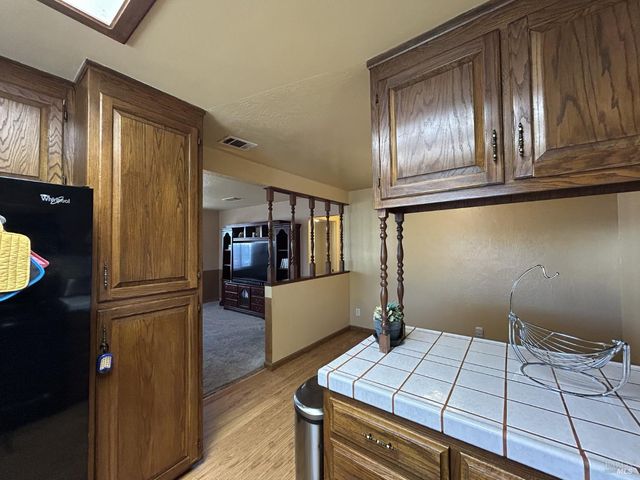 880 Beechwood Ave, Vallejo, CA 94591