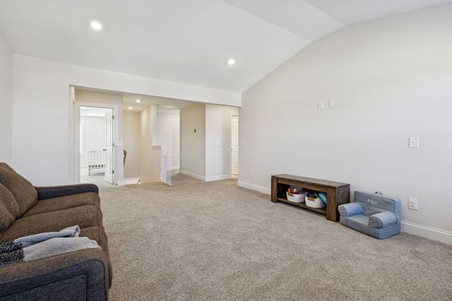 335 Van Conder Pl, Hendersonville, TN 37075