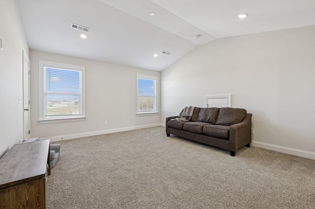 335 Van Conder Pl, Hendersonville, TN 37075