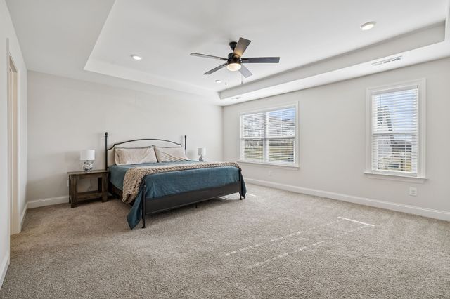 335 Van Conder Pl, Hendersonville, TN 37075