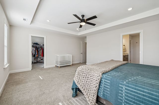 335 Van Conder Pl, Hendersonville, TN 37075