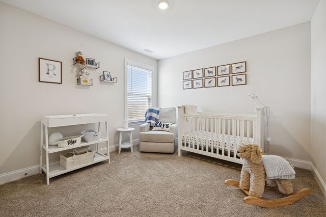 335 Van Conder Pl, Hendersonville, TN 37075