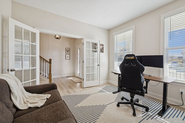 335 Van Conder Pl, Hendersonville, TN 37075