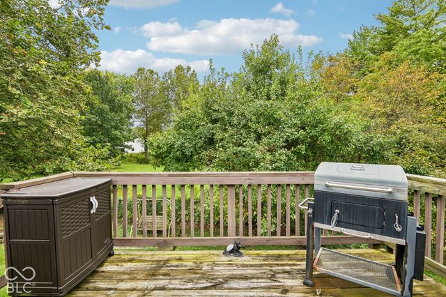 1565 Chase Boulevard, Greenwood, IN 46142