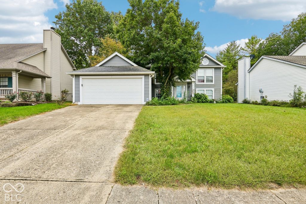 1565 Chase Boulevard, Greenwood, IN 46142